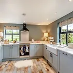 Holme House Eldroth