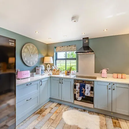 Holiday home Holme House